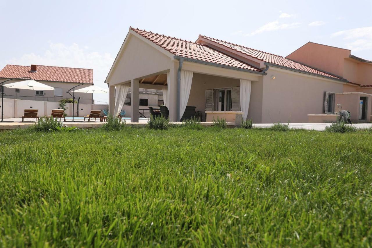 Holiday House Tamaris Villa Zara Esterno foto